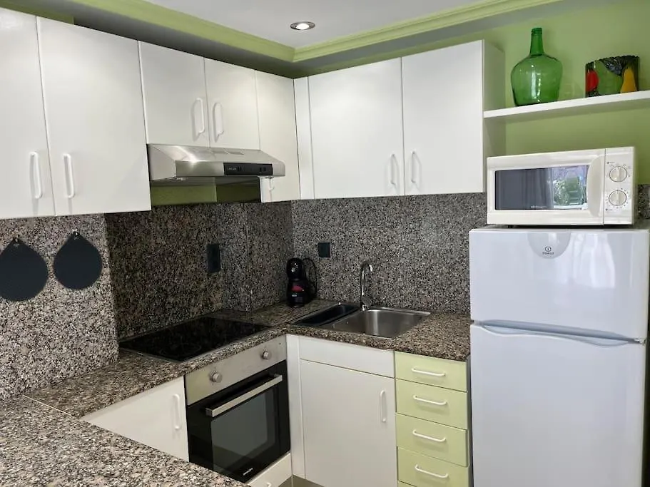 Center-Pool-Relax-2Bed-Portaventura-Aa9 Apartman Salou