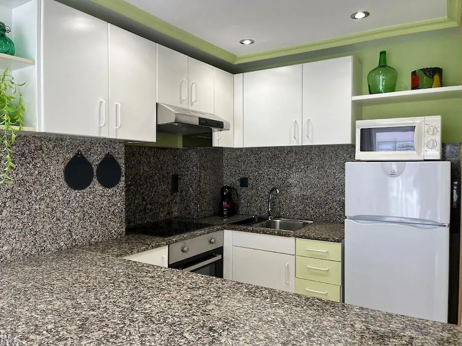 Center-Pool-Relax-2Bed-Portaventura-Aa9 Apartment Salou