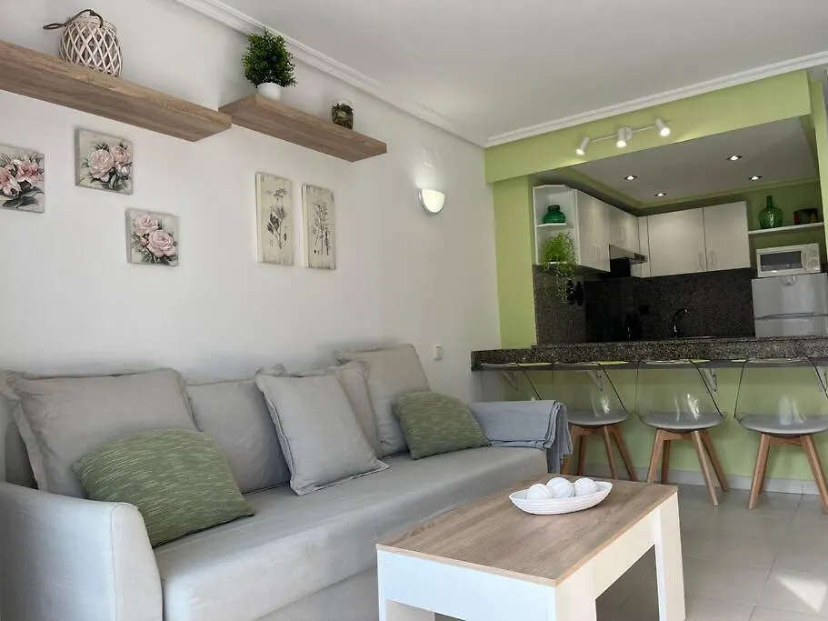 Center-Pool-Relax-2Bed-Portaventura-Aa9 Apartment Salou